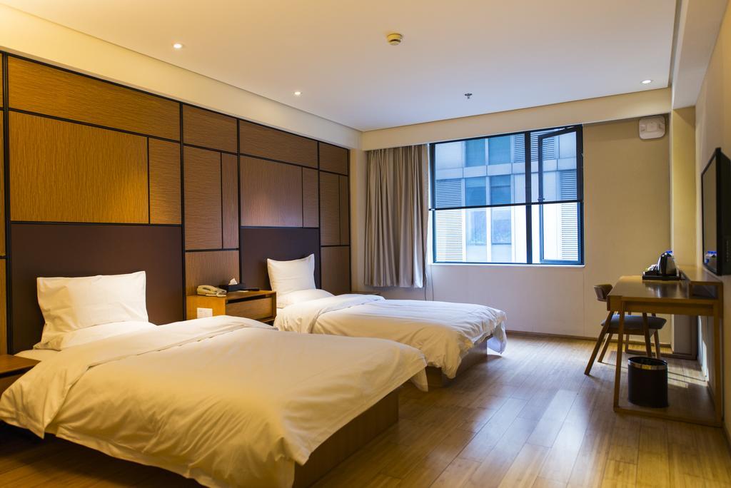 JI Hotel Xintiandi Shanghai Bagian luar foto